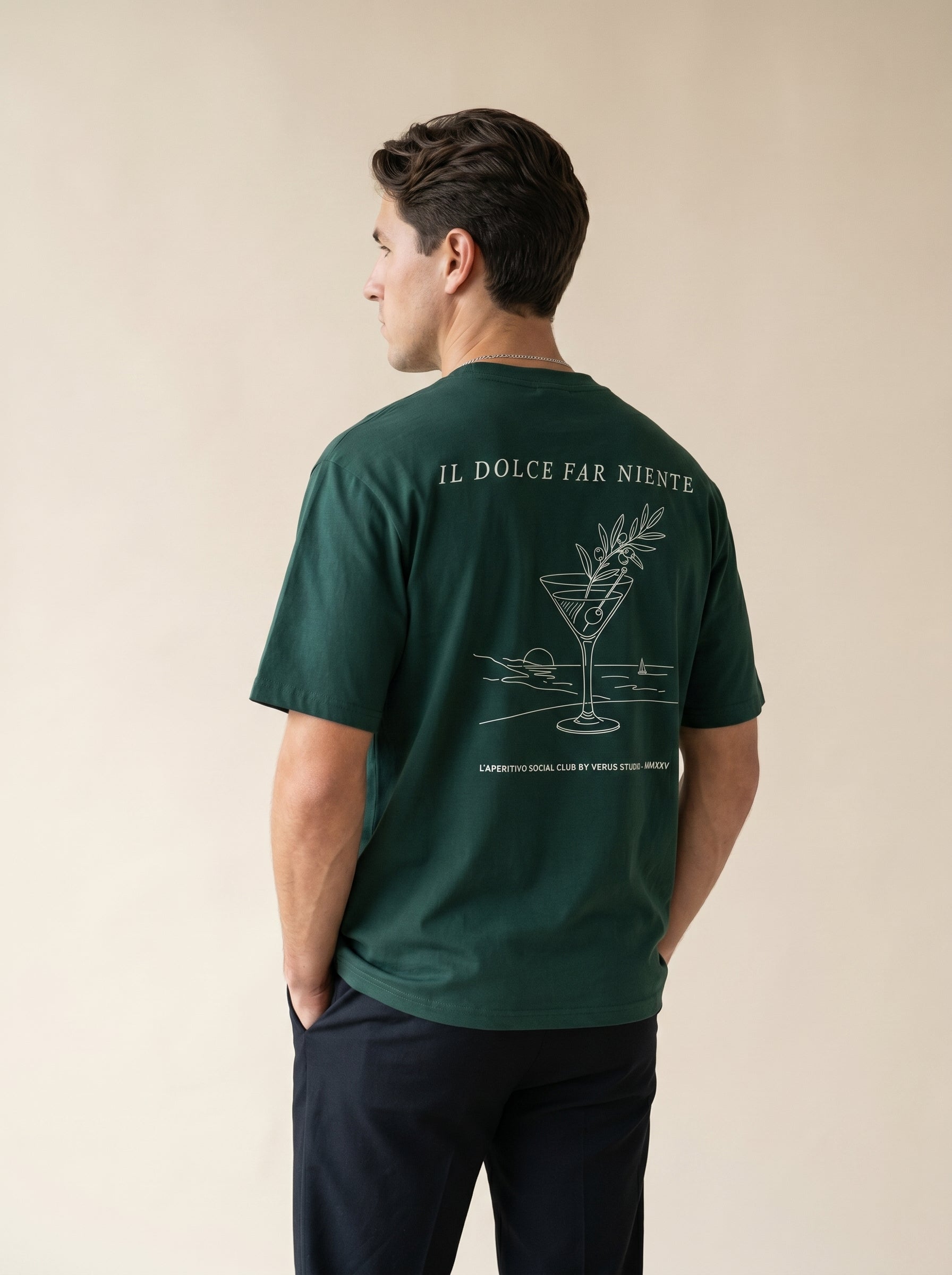 L'Aperitivo Dark Tee – Verano